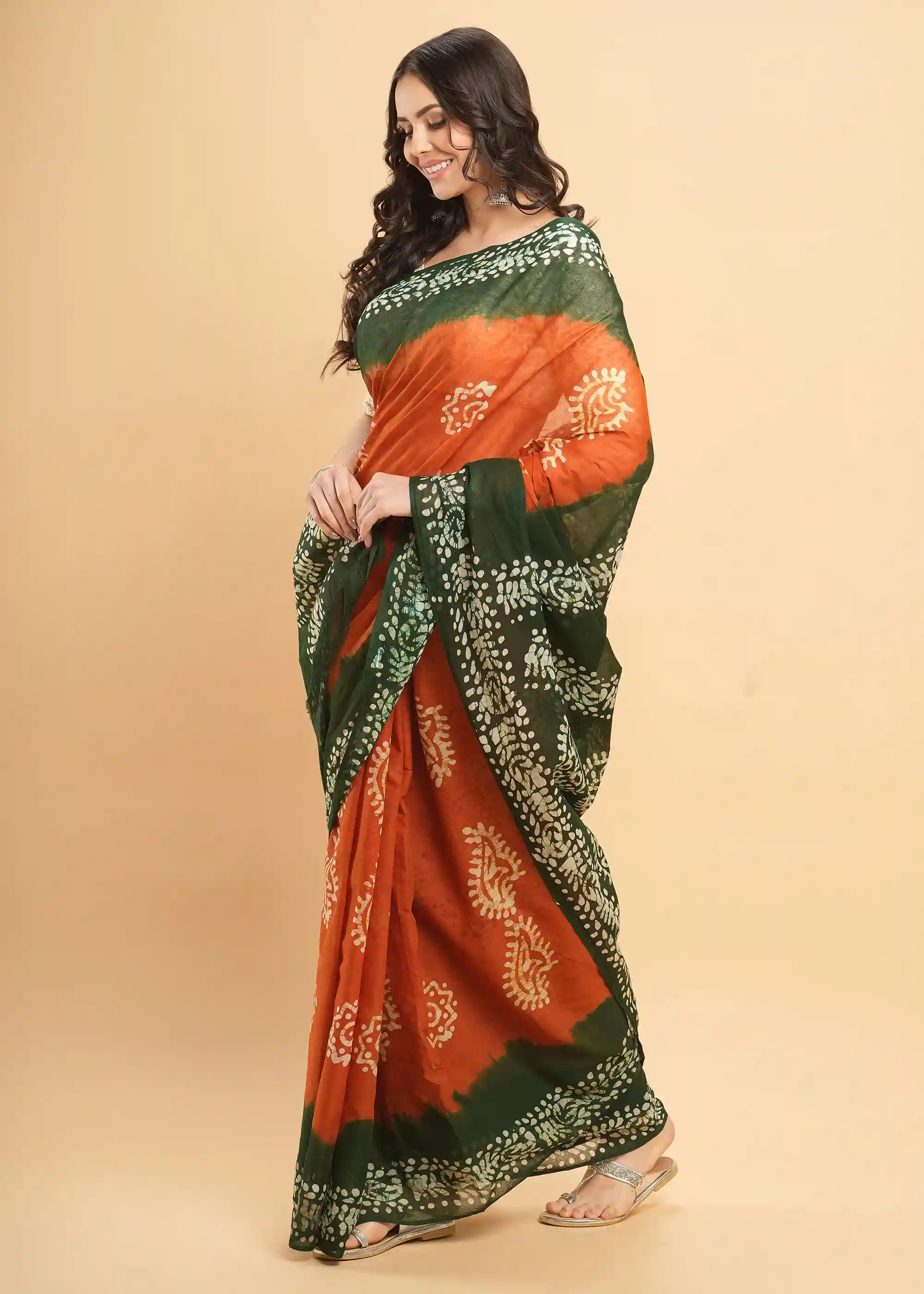 Mul Mul Pure Cotton Saree With Tie N Dye And Batik Prints - Orange & Green