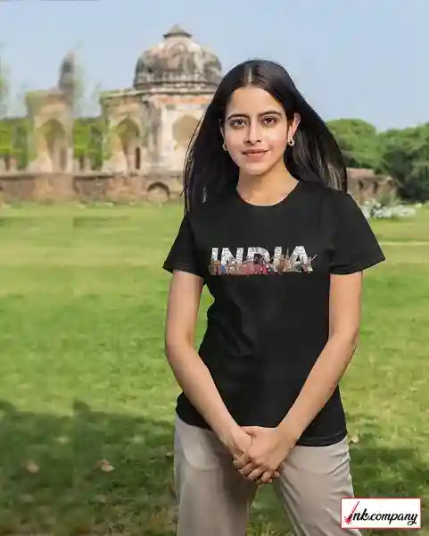 India Dance & Monuments Women's T-Shirt - S