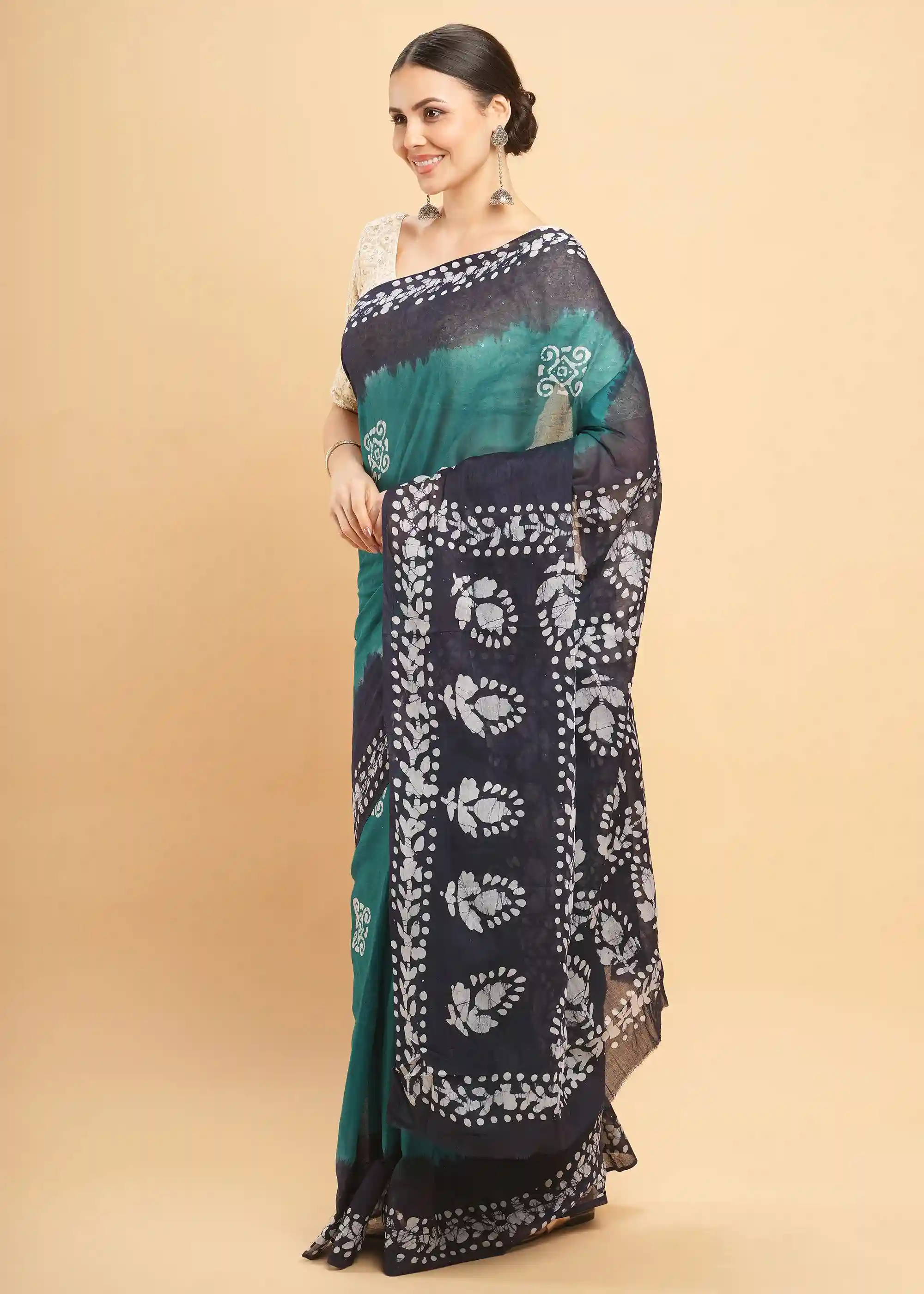 Mul Mul Pure Cotton Saree With Tie N Dye And Batik Prints - Rama & Navy Blue