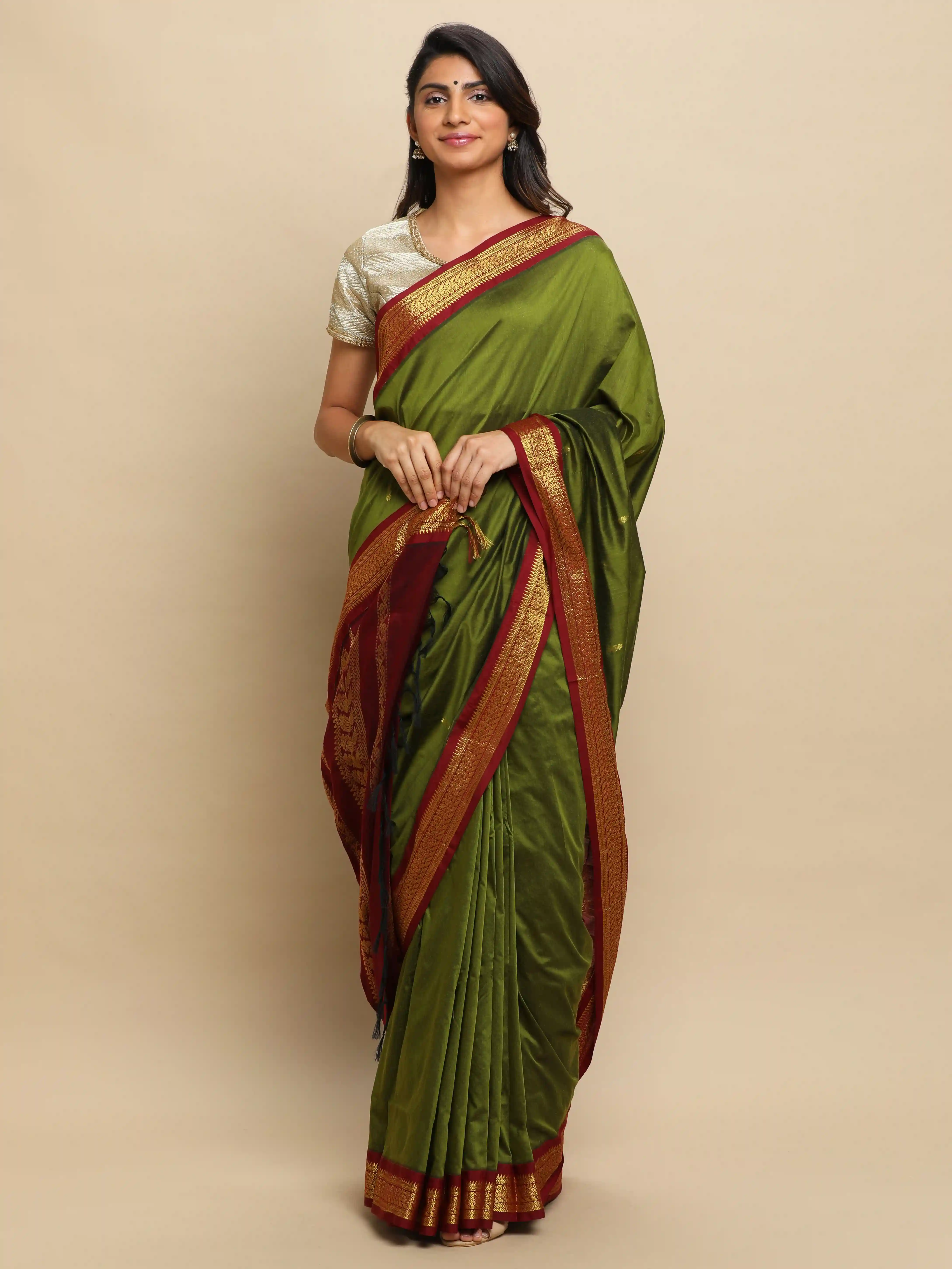 Gadwal Silk Cotton Sarees With Zari Buttas - Chutney Green Maroon